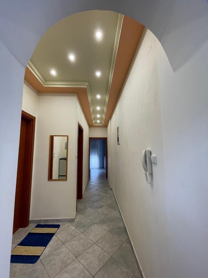 Seaside Apartment With Private Garden Νέα Αγχίαλος Εξωτερικό φωτογραφία