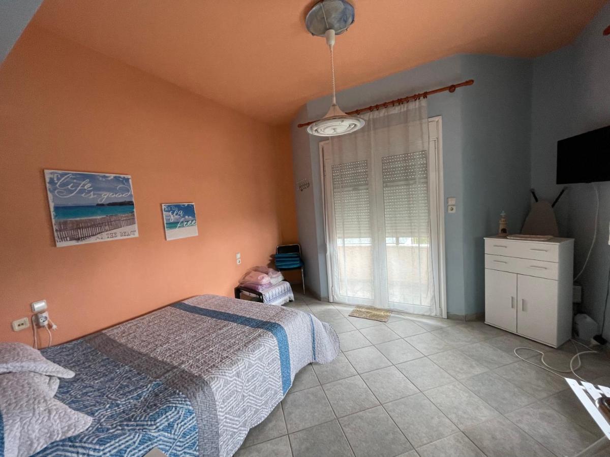 Seaside Apartment With Private Garden Νέα Αγχίαλος Εξωτερικό φωτογραφία